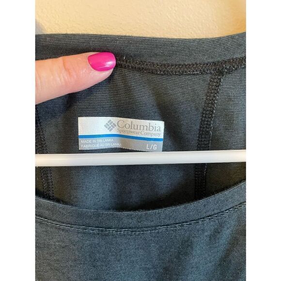 Columbia Gray T-Shirt (SZ L) - Picture 2 of 3